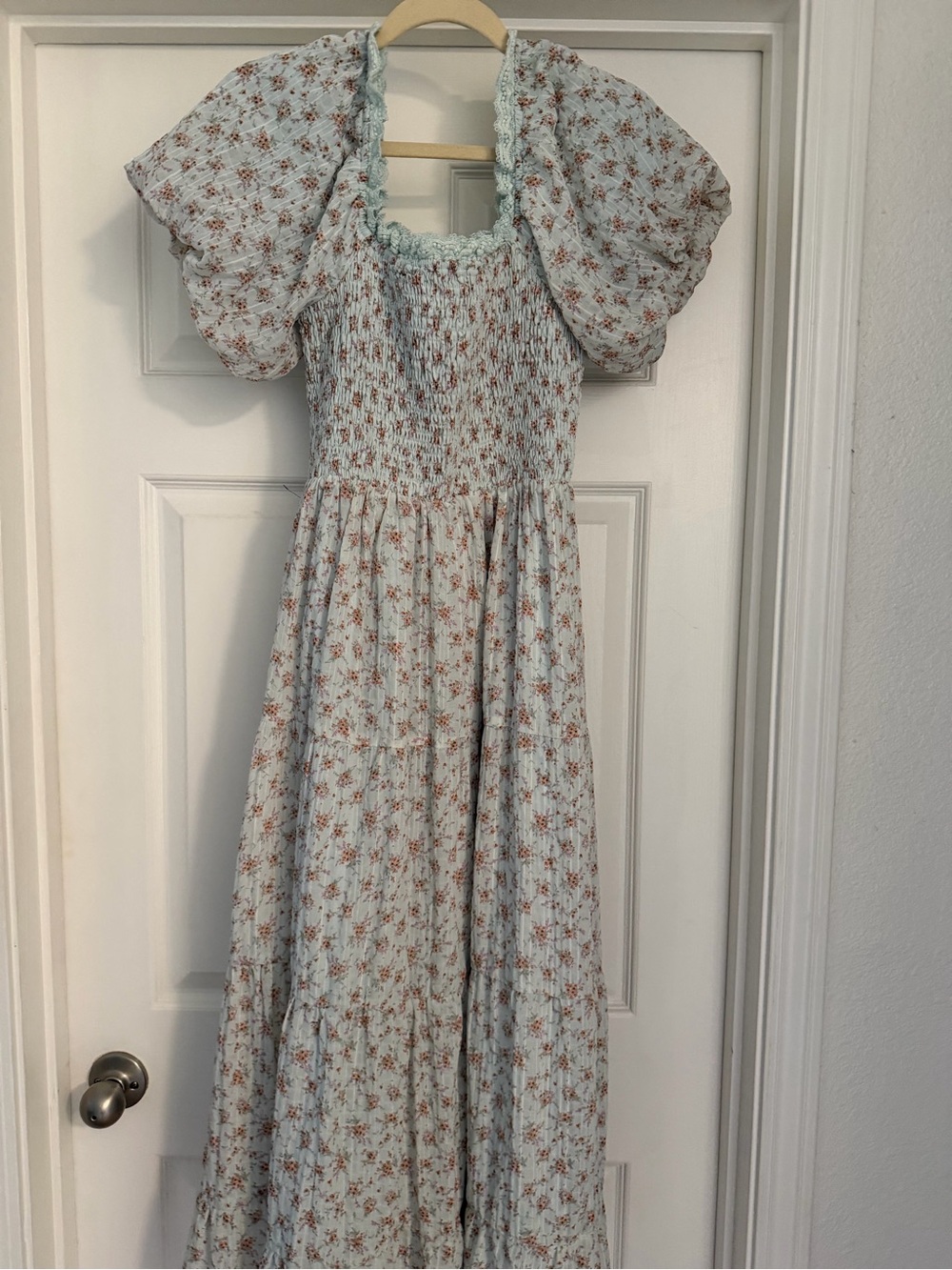 Boheme Light Blue Floral Midi Dress with Puff Sleeves - Picture 3 of 6